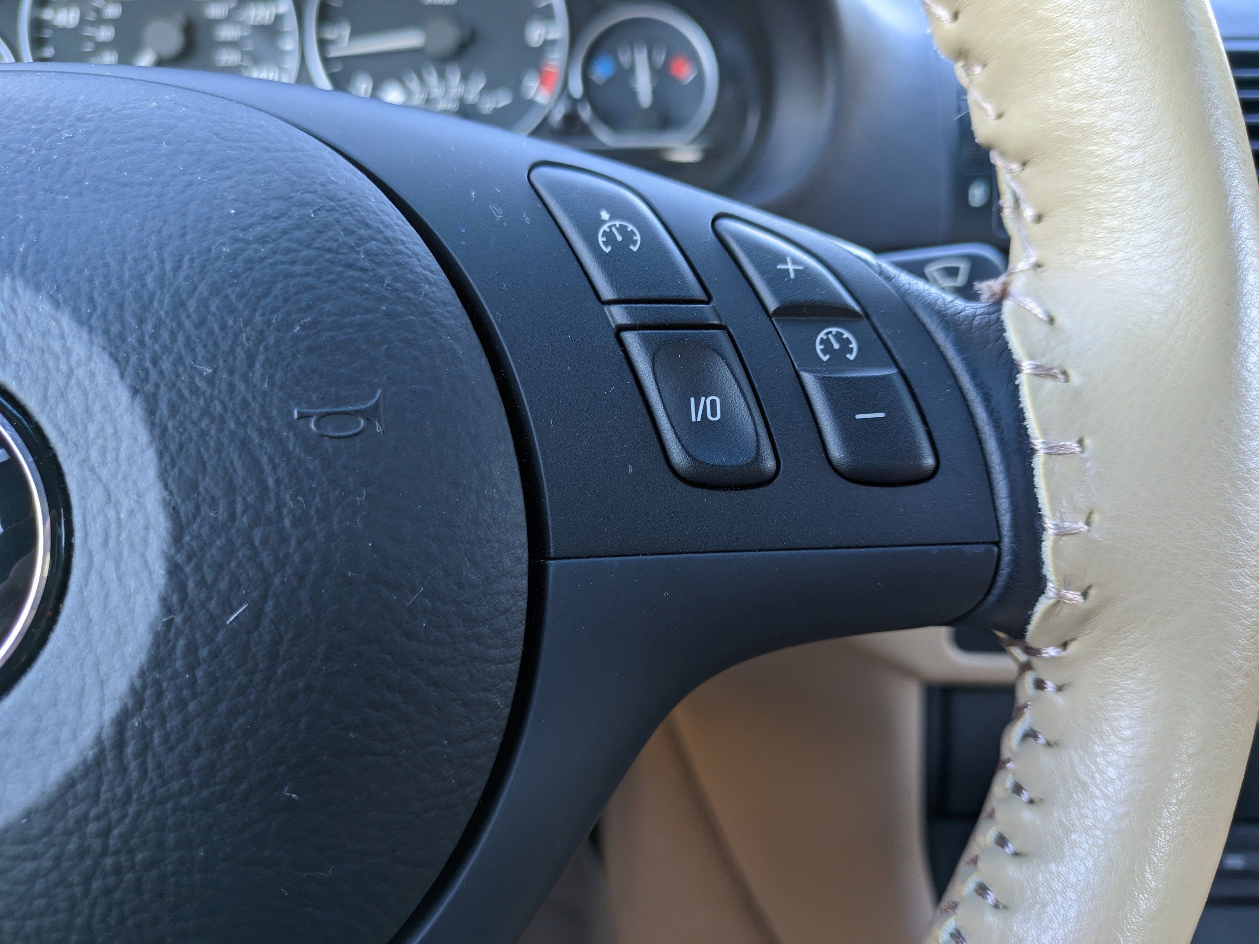 Used 2005 BMW 330Ci Convertible image 26