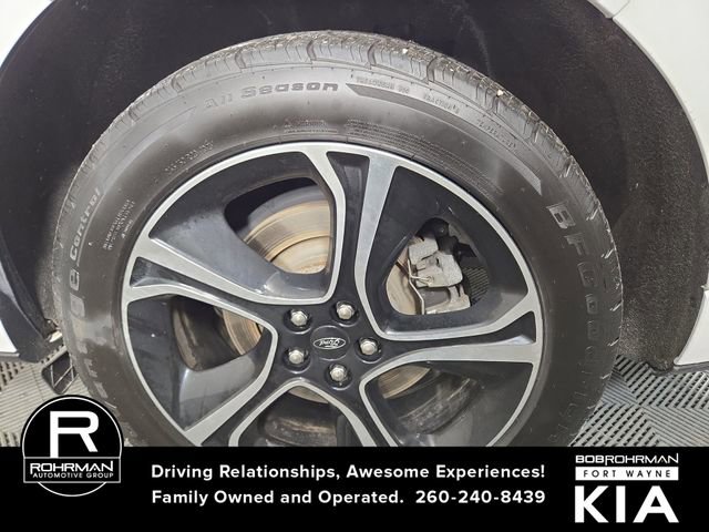 Used 2021 Ford Edge ST image 11