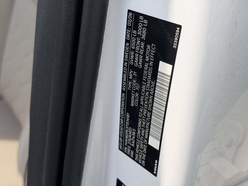 New 2026 Volvo XC90 T8 Plus w/ Protection Package Premier AWD/4WD image 25