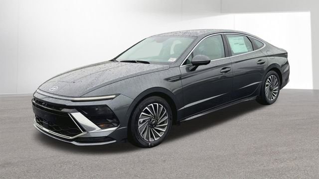 New 2026 Hyundai Sonata Limited FWD image 4