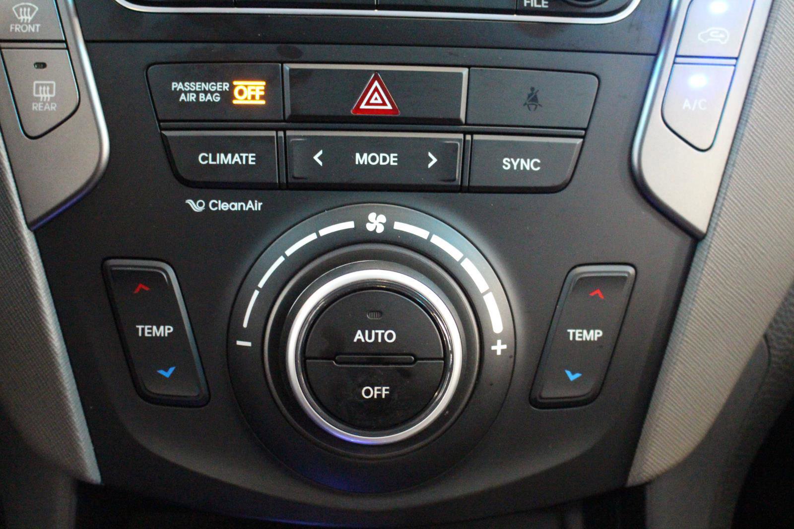 Used 2018 Hyundai Santa Fe Sport w/ 2.4L Value Package 02 image 23