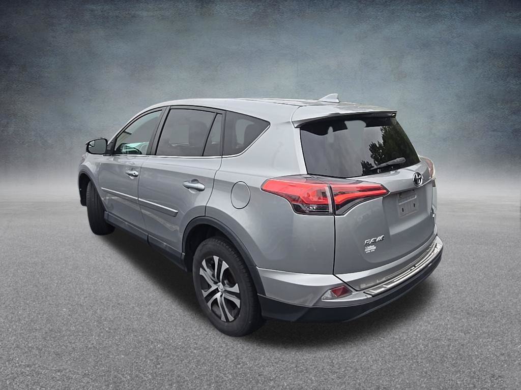 Used 2018 Toyota RAV4 LE w/ All Weather Liner Package AWD/4WD image 6