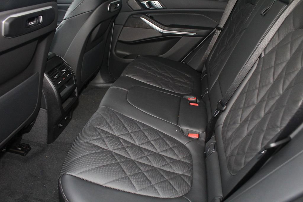 New 2026 BMW X5 xDrive50e image 22