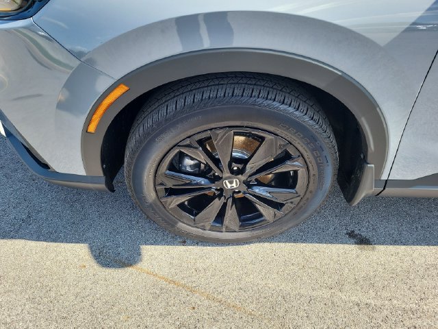 Used 2024 Honda CR-V Sport Touring image 9