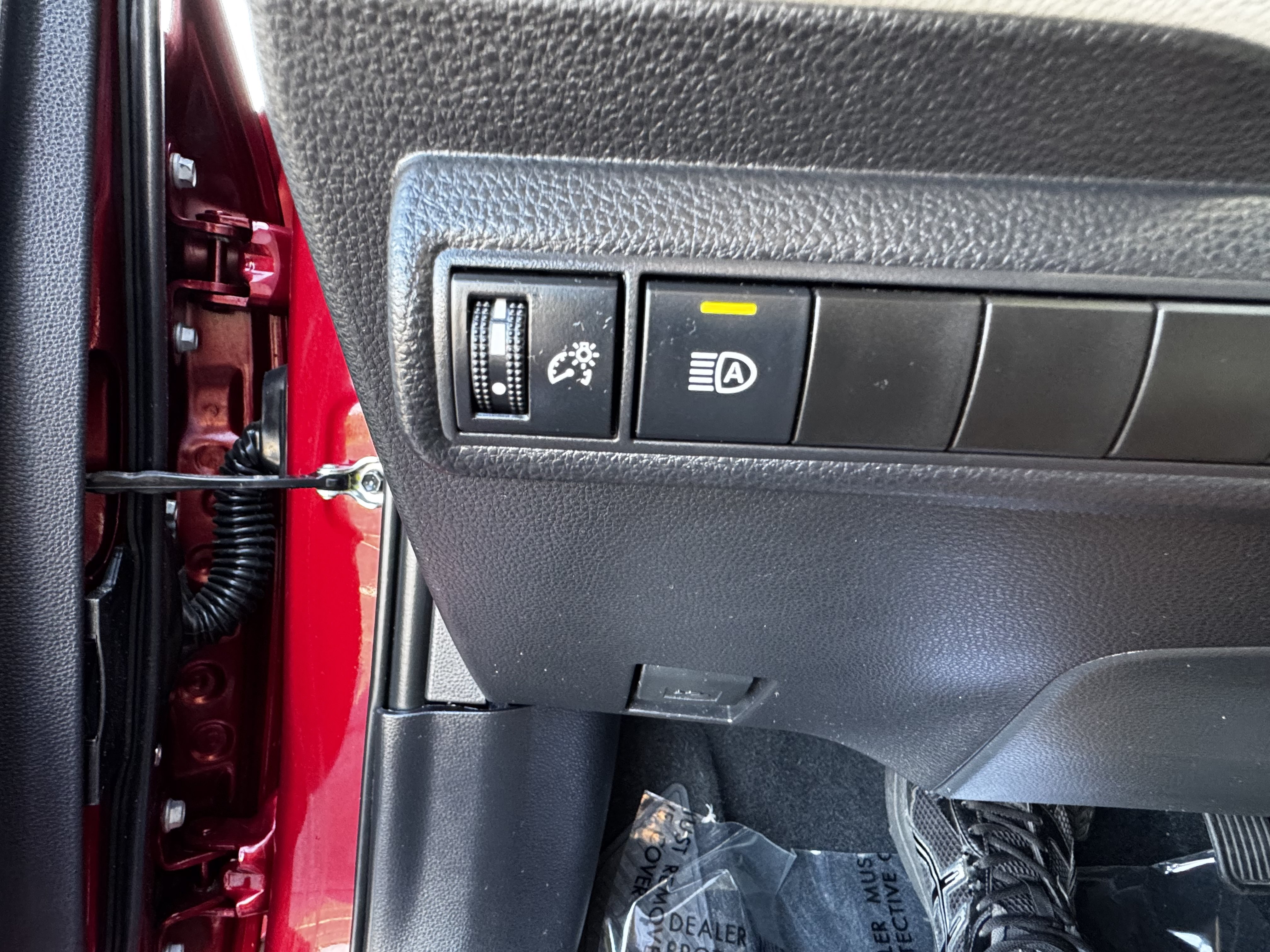 Certified 2026 Toyota Corolla LE FWD image 10