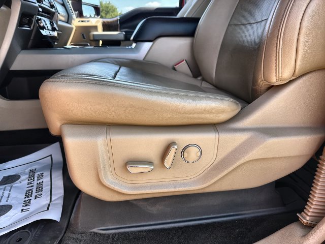 Used 2017 Ford F250 Lariat w/ Lariat Ultimate Package AWD/4WD image 12