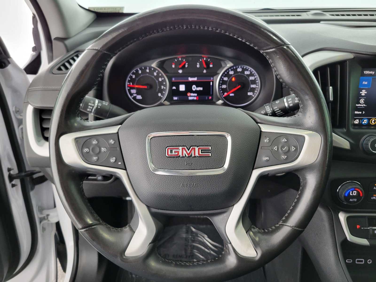 Used 2022 GMC Terrain SLT w/ Infotainment Package II FWD image 23