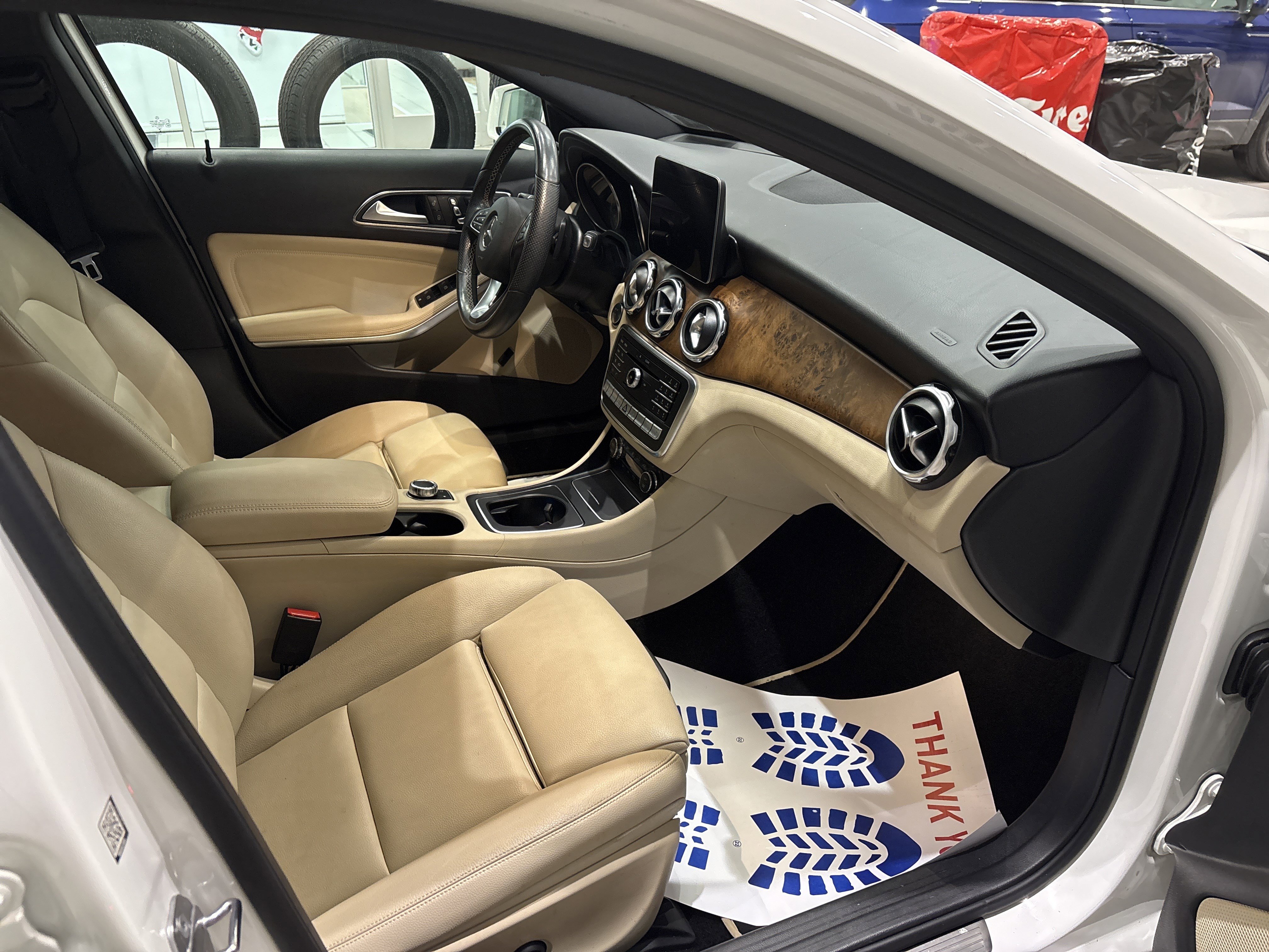 Used 2019 Mercedes-Benz GLA 250 4MATIC image 21