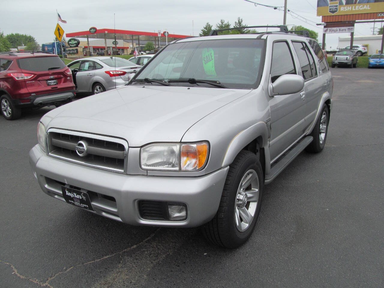 Used 2004 Nissan Pathfinder LE Platinum RWD image 1