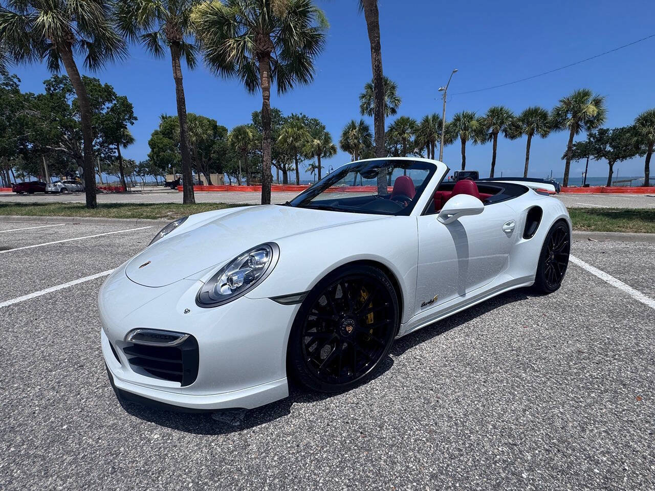 Used 2015 Porsche 911 Turbo S AWD/4WD image 5
