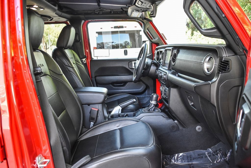 Used 2021 Jeep Wrangler Unlimited Sahara 4xe w/ Safety Group image 15