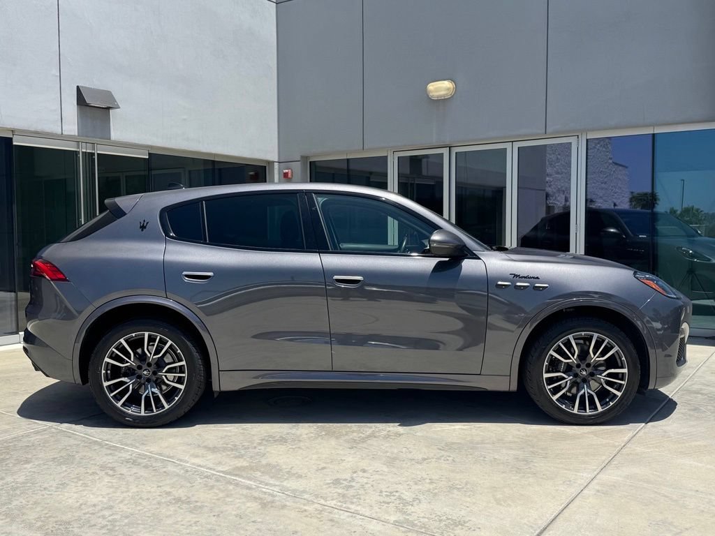 Certified 2023 Maserati Grecale Modena AWD/4WD image 9