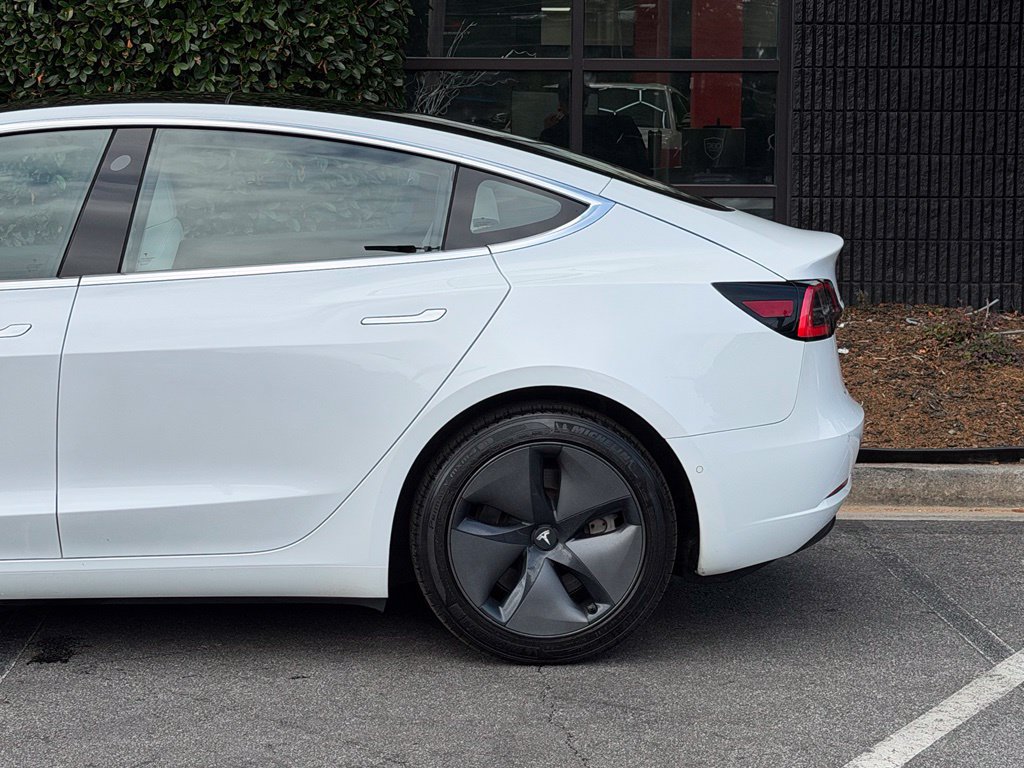 Used 2018 Tesla Model 3 Long Range AWD/4WD image 11