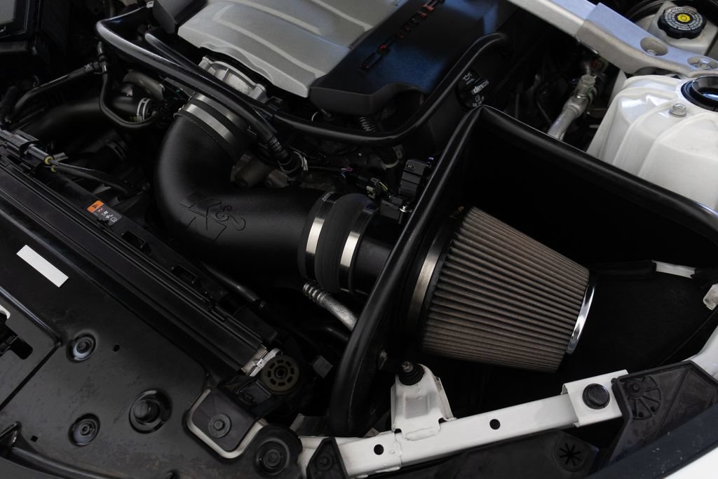 Used 2018 Chevrolet Camaro SS RWD image 37