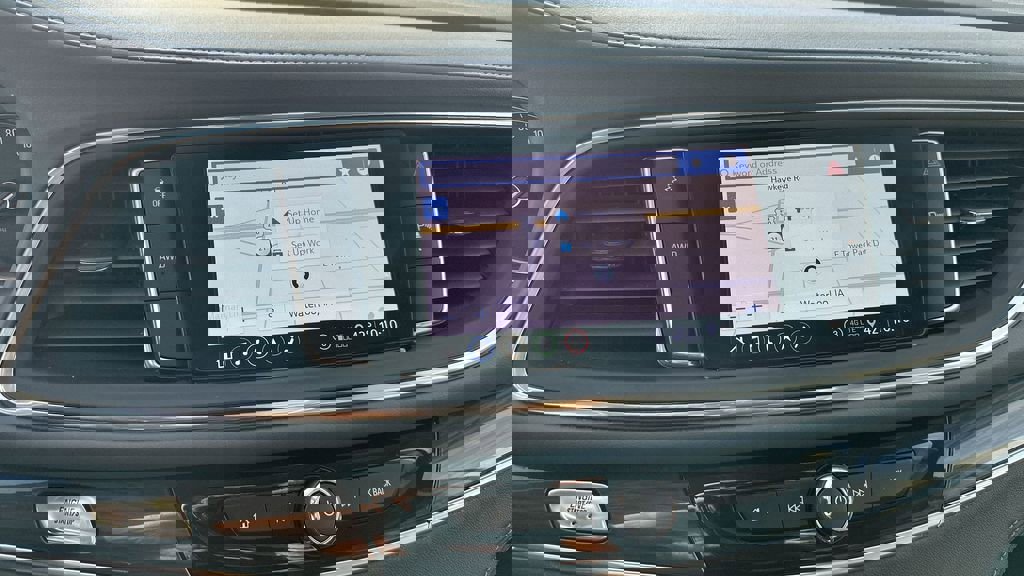 Certified 2021 Buick Enclave Essence w/ Sound and Sites Package image 14