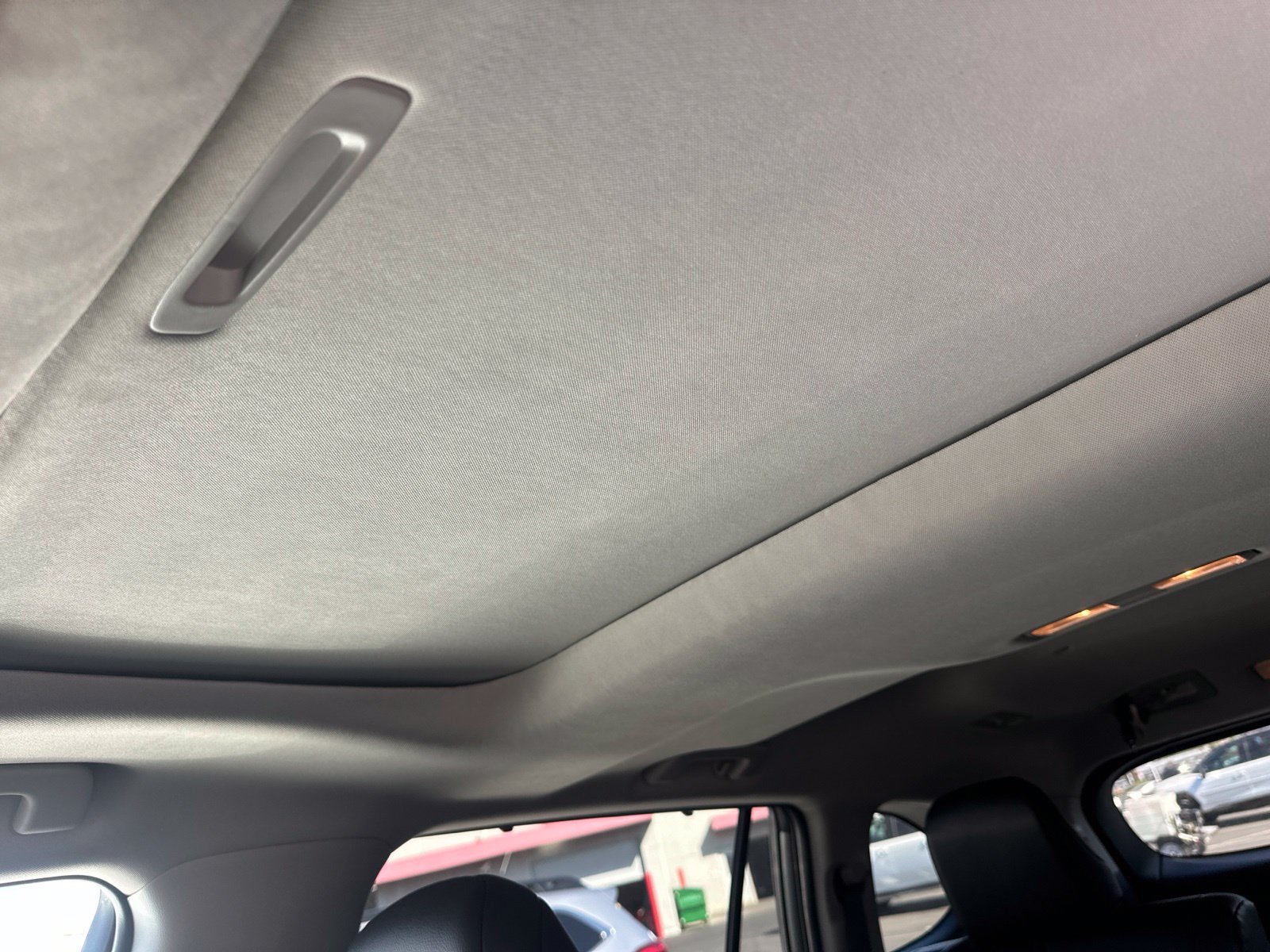 Used 2026 Toyota Highlander XLE AWD/4WD image 11