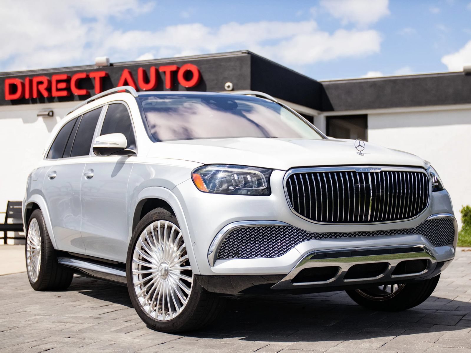 Used 2022 Mercedes-Benz Maybach GLS 600 4MATIC image 1