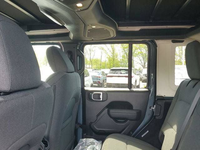 New 2026 Jeep Wrangler Unlimited Sport AWD/4WD image 9