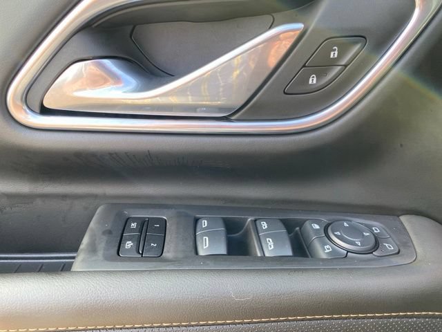 Used 2024 GMC Yukon AT4 w/ Technology Package AWD/4WD image 19