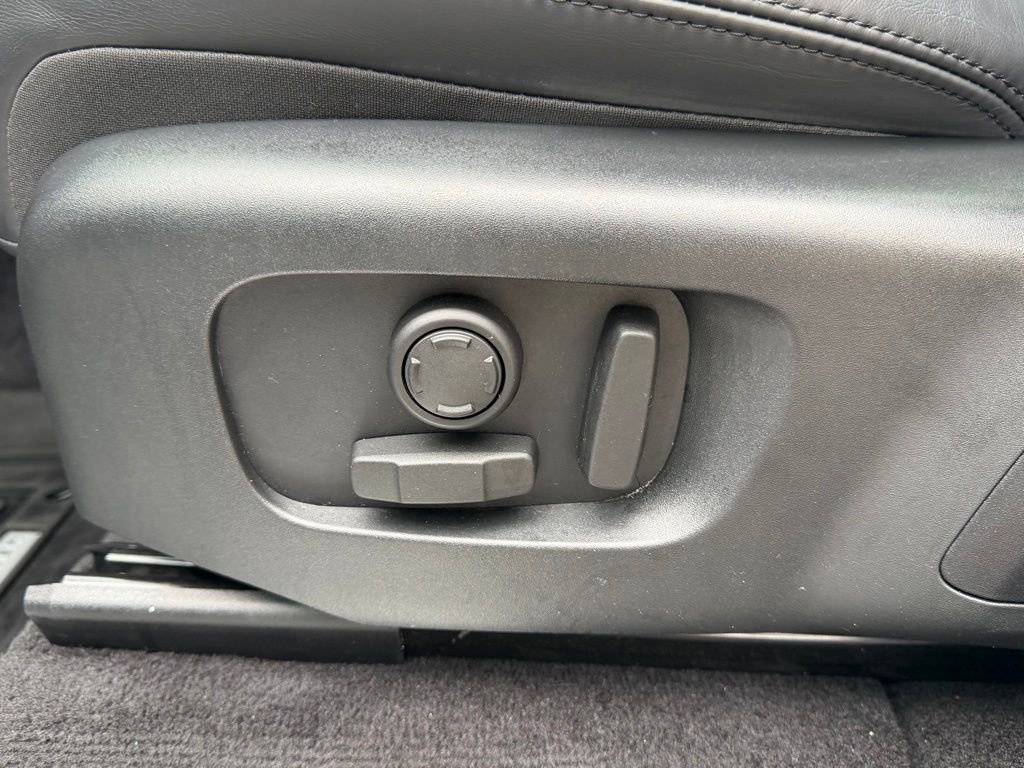 Used 2022 Land Rover Range Rover Sport HST image 22