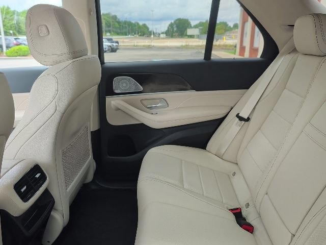 Used 2024 Mercedes-Benz GLE 350 4MATIC image 7
