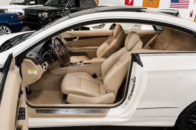 Used 2011 Mercedes-Benz E 550 Coupe image 11
