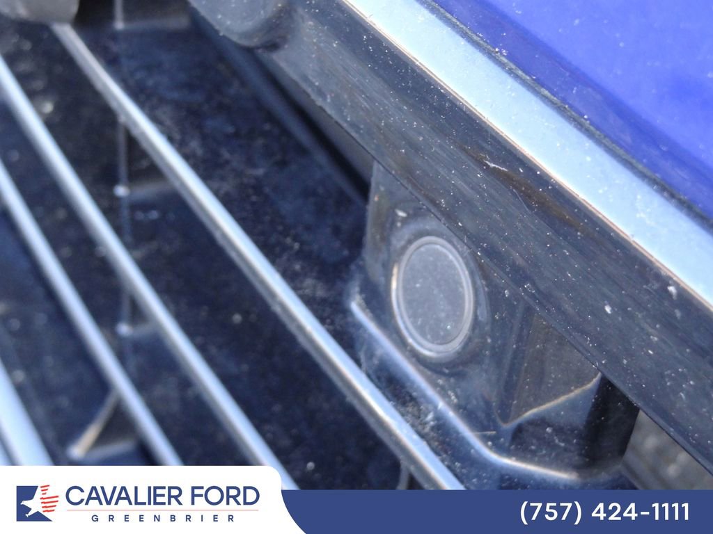 Used 2022 Volkswagen Golf R image 13