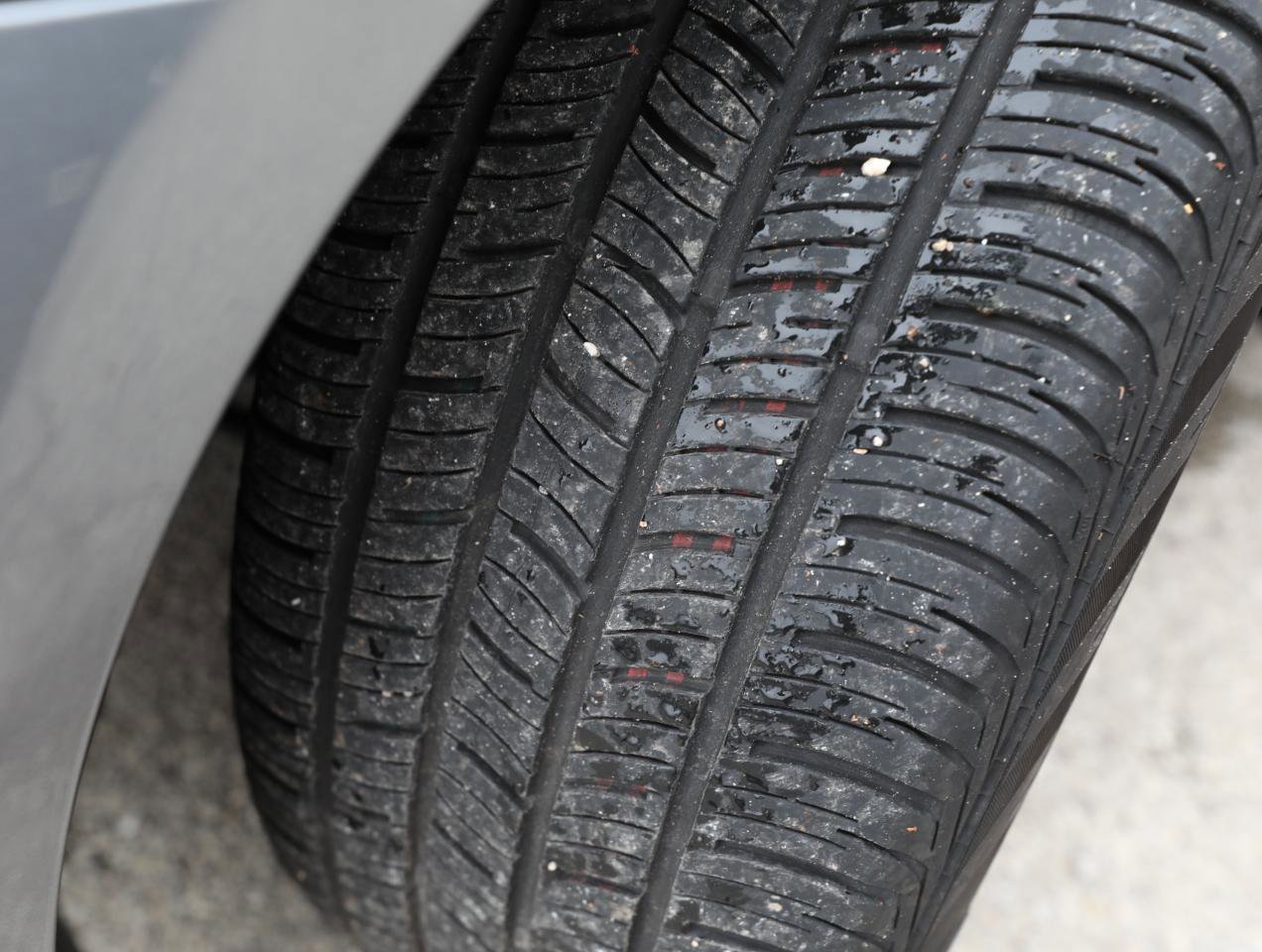 Used 2011 BMW 528i Sedan image 24