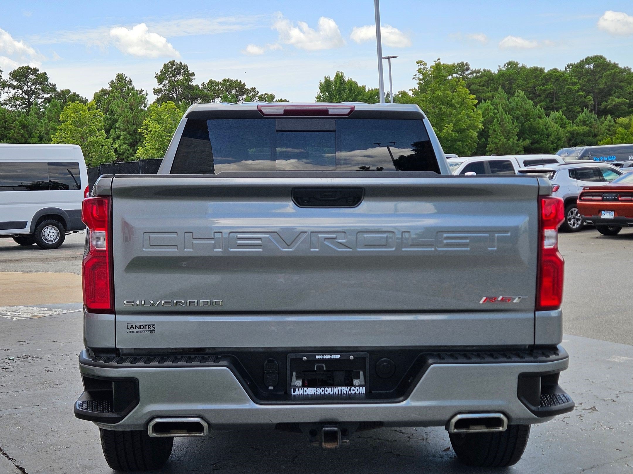 Used 2024 Chevrolet Silverado 1500 RST AWD/4WD image 6