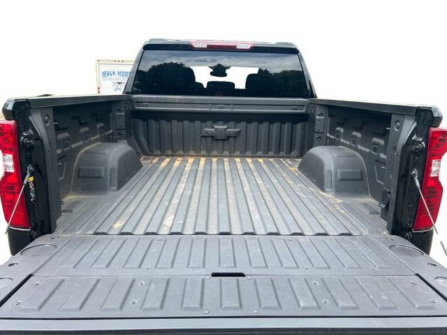 Certified 2026 Chevrolet Silverado 1500 LT w/ LPO, Dark Essentials Package AWD/4WD image 19