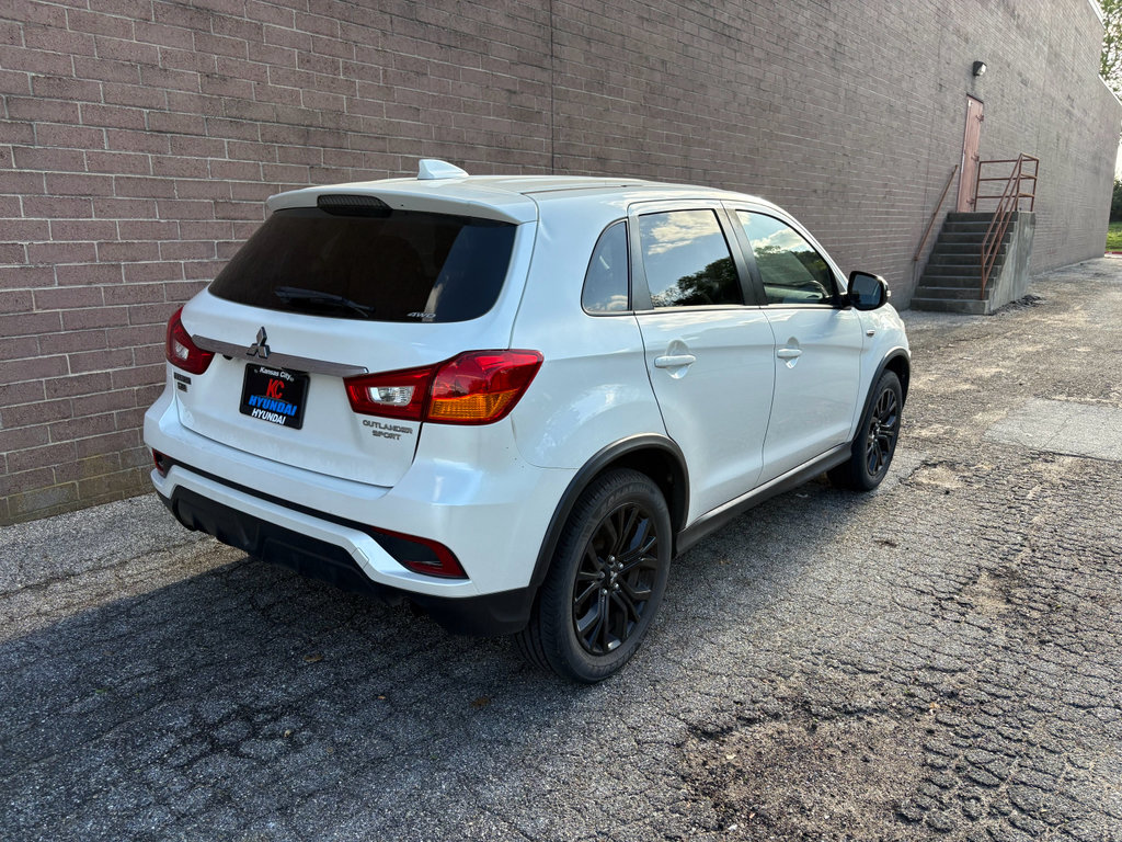Used 2018 Mitsubishi Outlander Sport LE AWD/4WD image 7