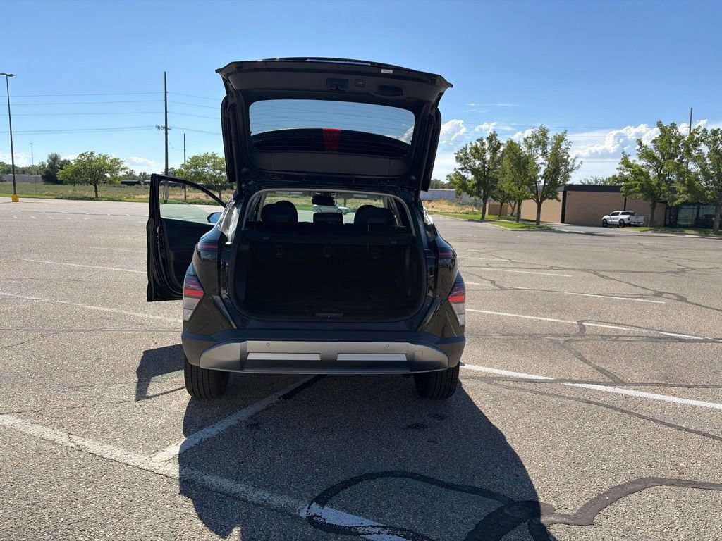 Used 2026 Hyundai Kona Limited AWD/4WD image 34