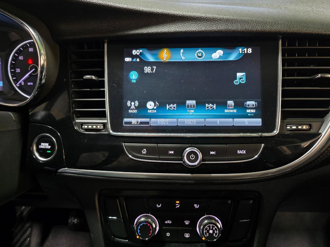 Used 2020 Buick Encore Preferred AWD/4WD image 30