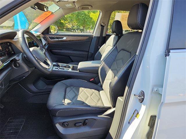 Certified 2024 Volkswagen Atlas SE image 14
