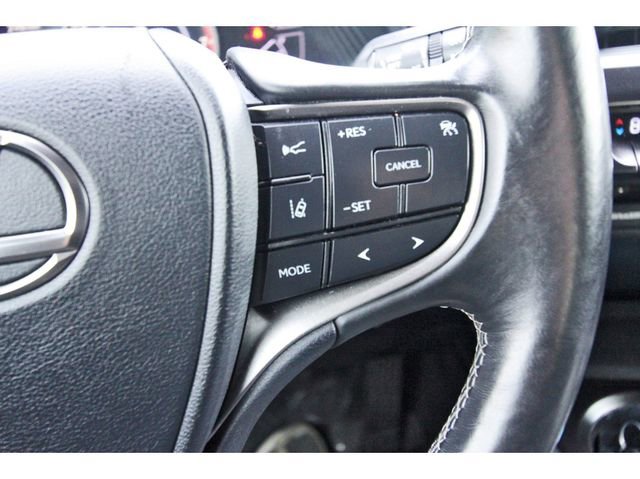 Used 2019 Lexus UX 200 w/ Accessory Package 2 image 19