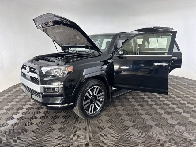 Used 2024 Toyota 4Runner Limited image 12