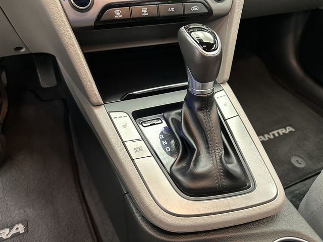 Used 2017 Hyundai Elantra SE w/ SE A/T Tech Package 03 image 23