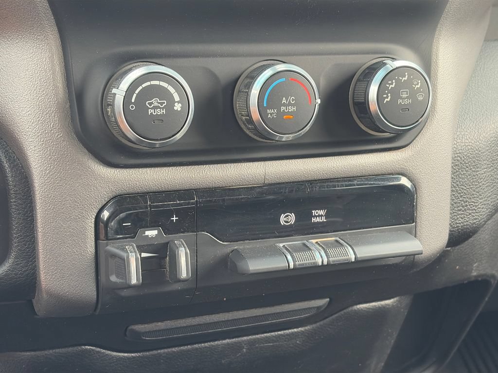 Used 2019 RAM 2500 Big Horn AWD/4WD image 19