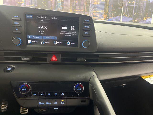 New 2026 Hyundai Elantra Sport image 16