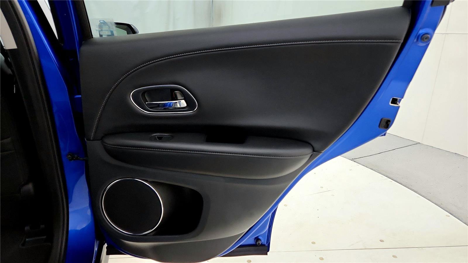 Used 2021 Honda HR-V EX-L image 31