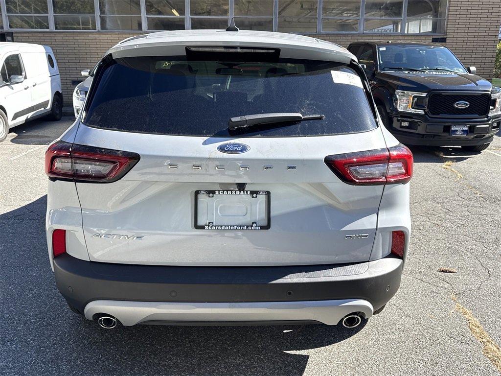 Used 2025 Ford Escape Active w/ Tech Pack #1 image 4