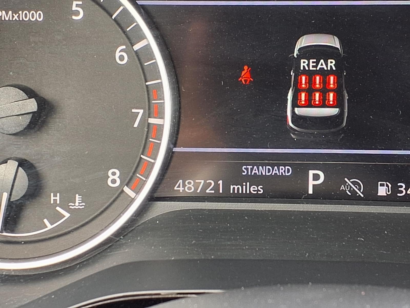 Used 2025 Nissan Pathfinder SV FWD image 31