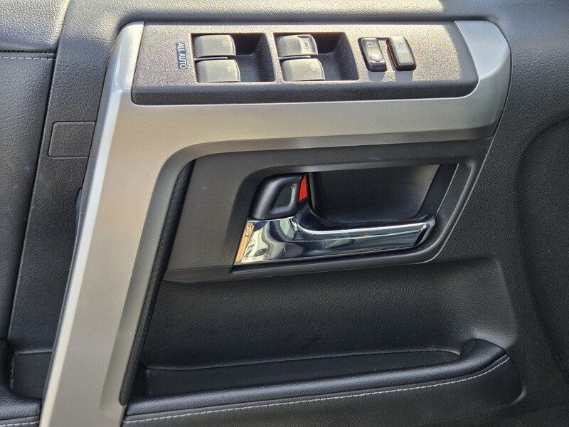 Used 2023 Toyota 4Runner SR5 Premium w/ Moonroof Package AWD/4WD image 19