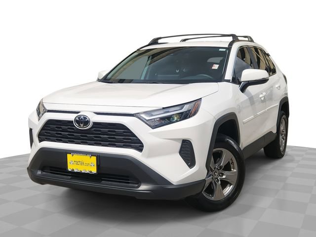 Used 2025 Toyota RAV4 XLE FWD video 1