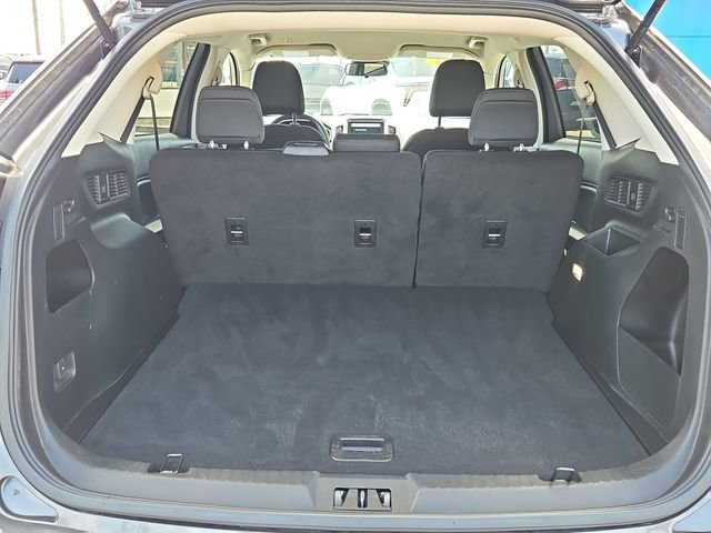 Used 2023 Ford Edge SE AWD/4WD image 7