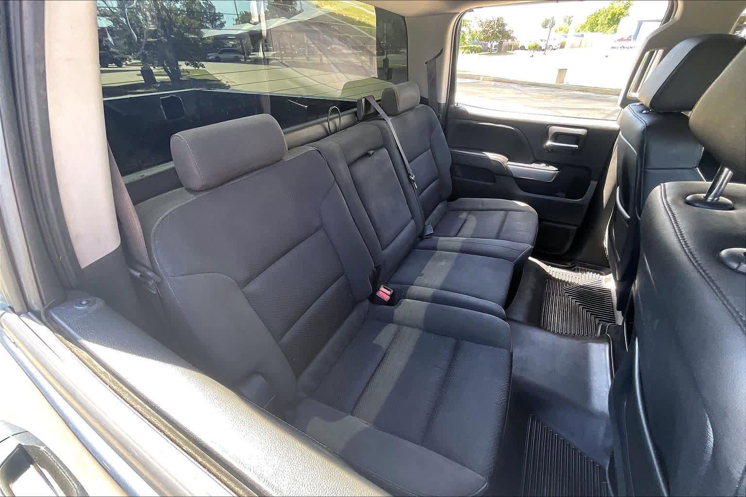 Used 2017 Chevrolet Silverado 1500 LT w/ All Star Edition AWD/4WD image 19
