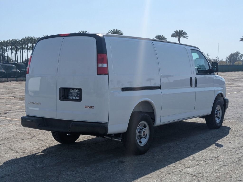 New 2026 GMC Savana 2500 w/ Driver Convenience Package image 7