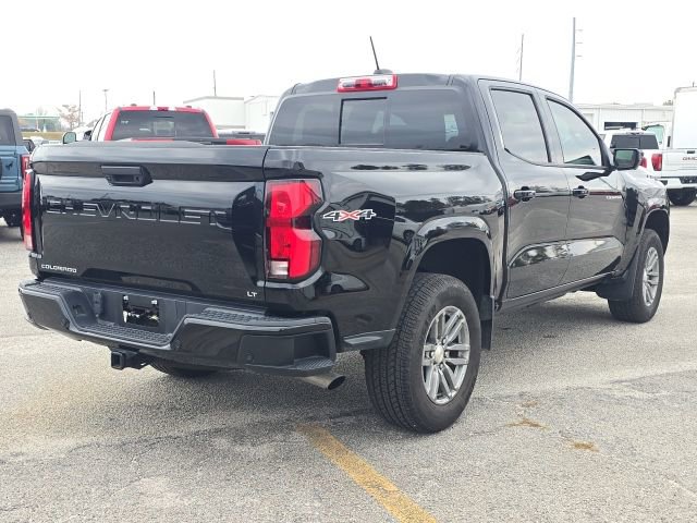 Used 2024 Chevrolet Colorado LT w/ LT Convenience Package III image 5