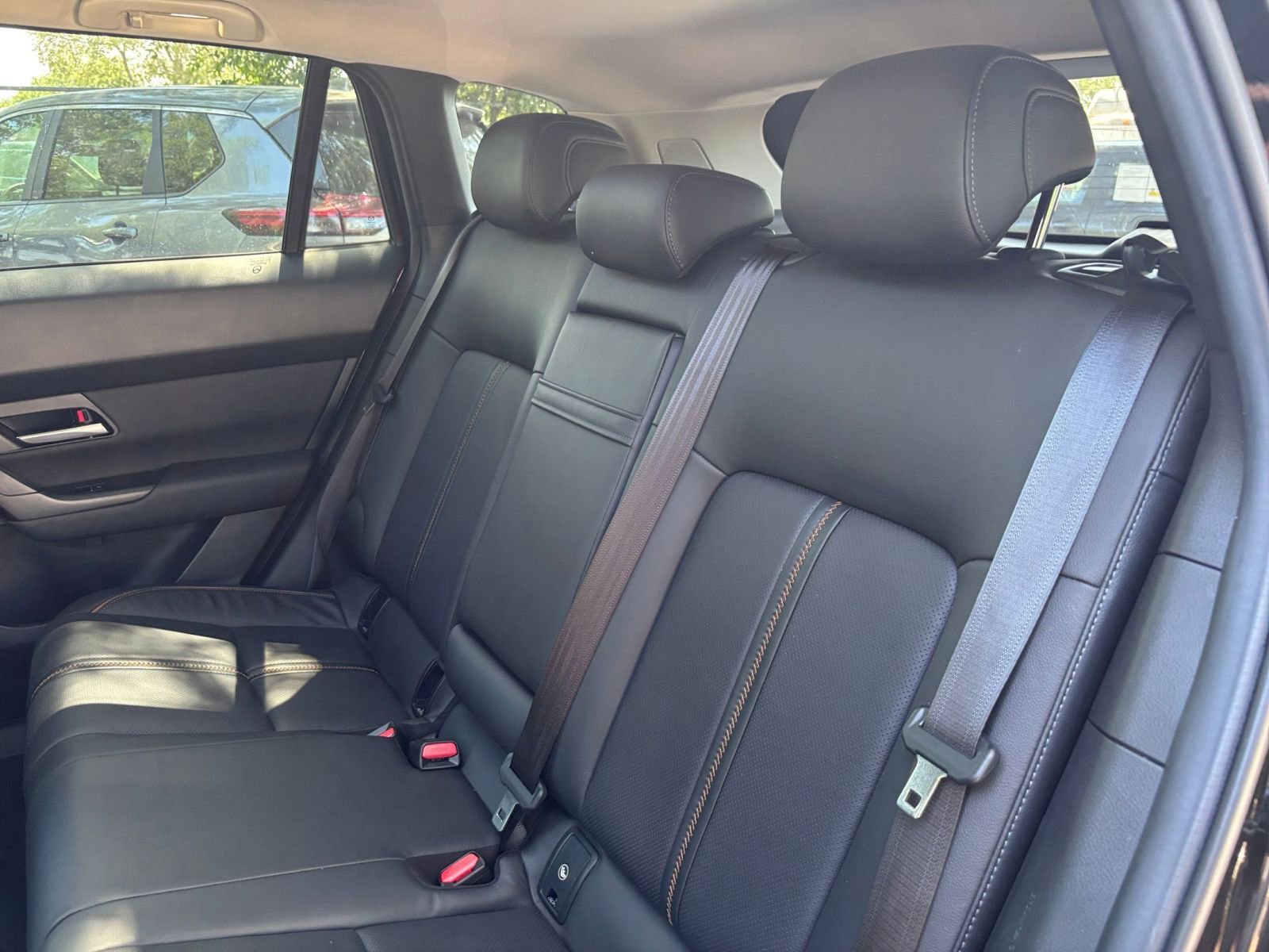 Used 2025 MAZDA CX-50 2.5 Hybrid w/ Premium Plus Pkg image 41