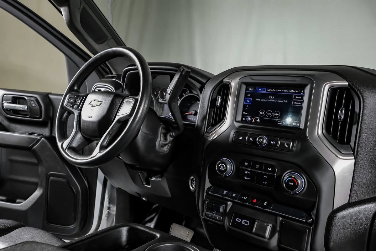 Used 2025 Chevrolet Silverado 3500 W/T AWD/4WD image 15
